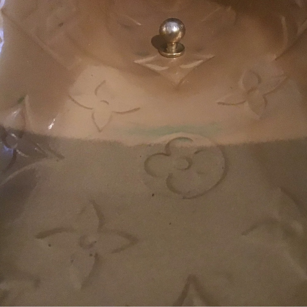 ***** AMAZING DEAL********
Louis Vuitton VINTAGE Monogram Vernis Blair 2 Way Bag - Picture 4 of 5